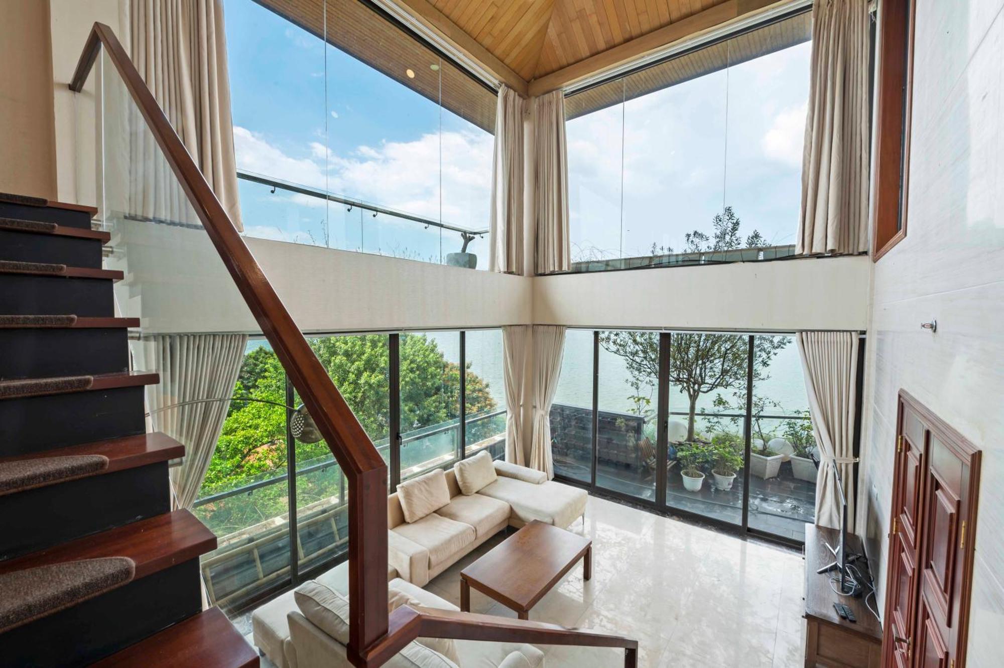 22Land Moon West Lake Hanoi Exterior photo